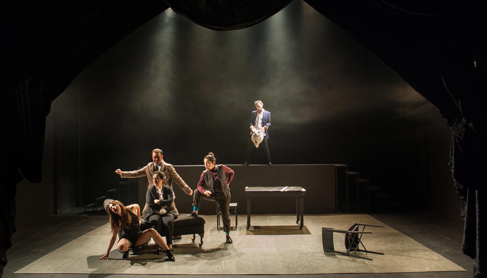escenografia moderna en teatro